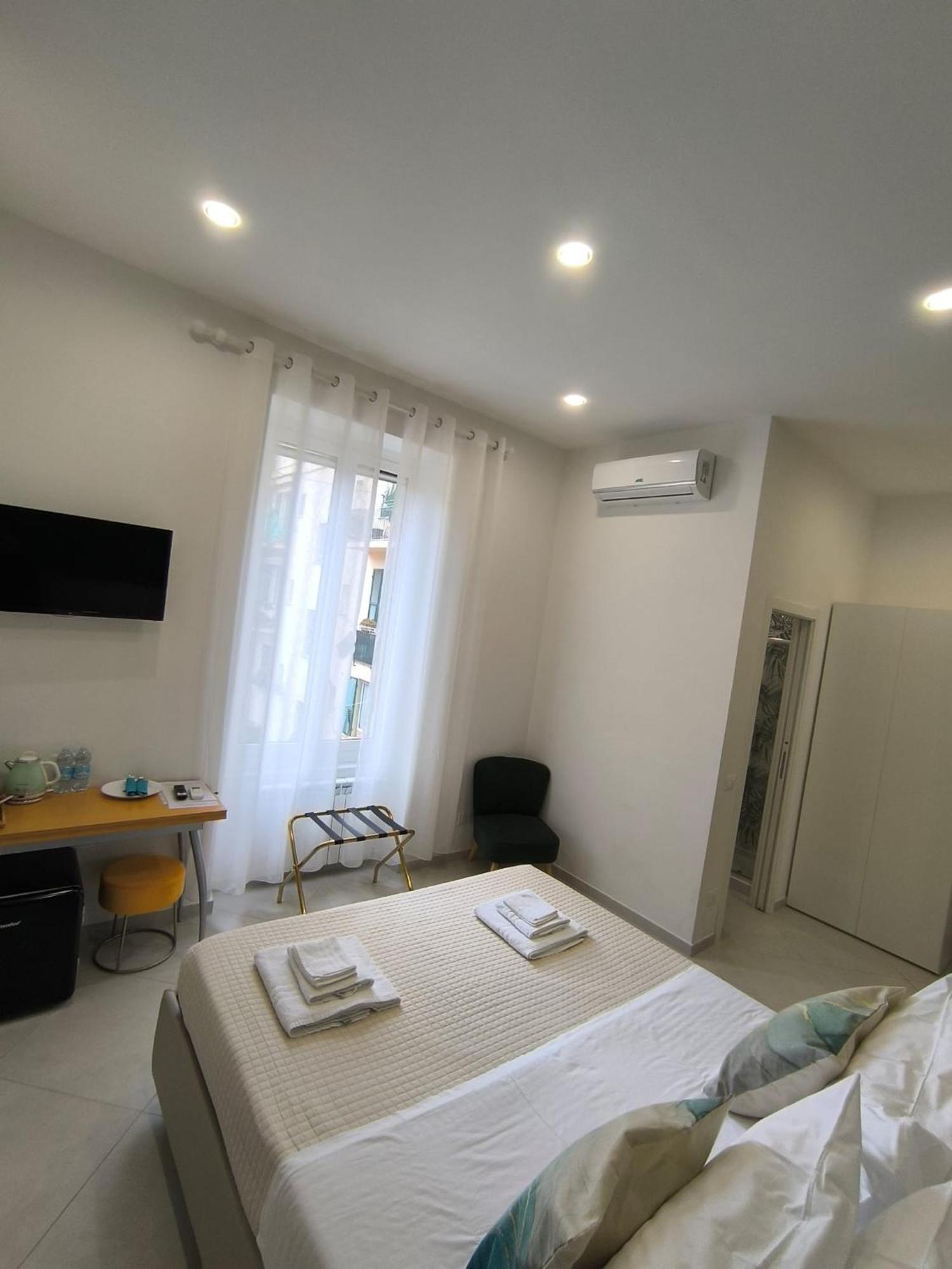 Cherry Rooms Специя Екстериор снимка